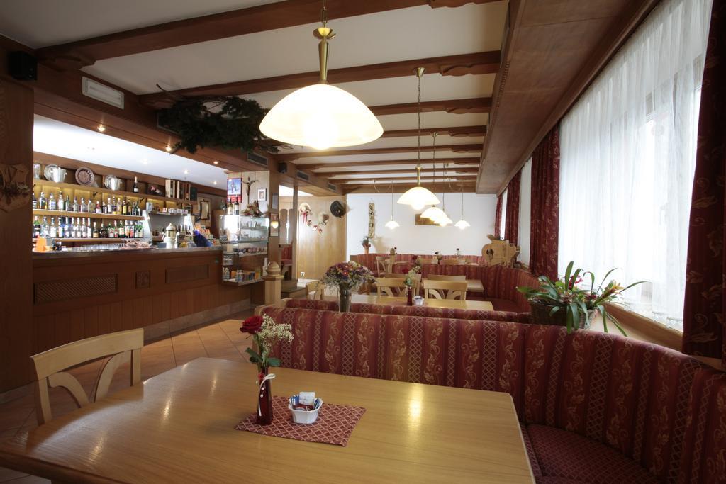 Hotel Alpino Plan Selva di Val Gardena Luaran gambar